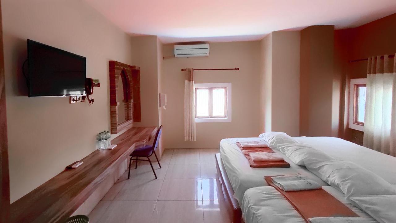 Hotel Syariah Larismanis Semarang Exteriér fotografie
