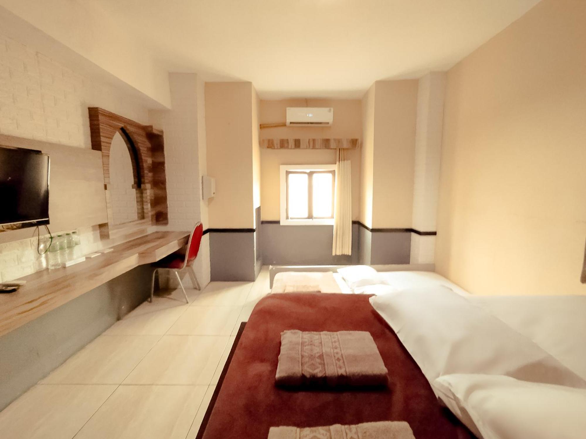 Hotel Syariah Larismanis Semarang Exteriér fotografie